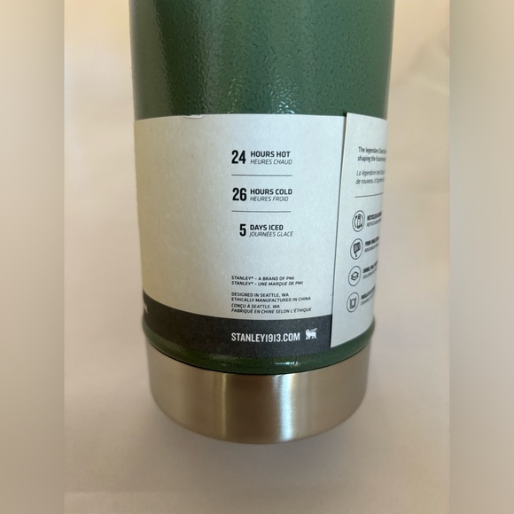 Stanley 1qt Thermos - Picture 5 of 8